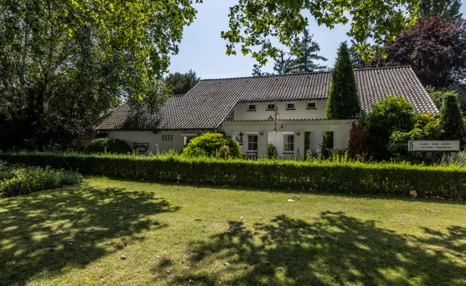 Hogeweg 64