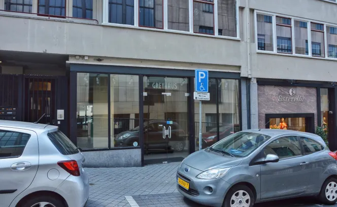 Raadhuisstraat 48