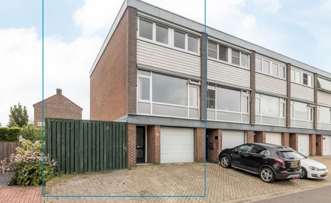 Pastoor Steinbuschstraat 30