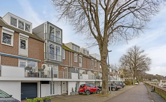 Sint Pietersluisweg 43