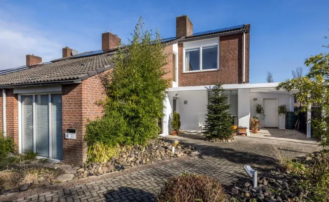 Burg. Starmansstraat 4