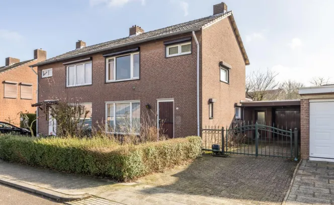 Pastoor Pendersstraat 2