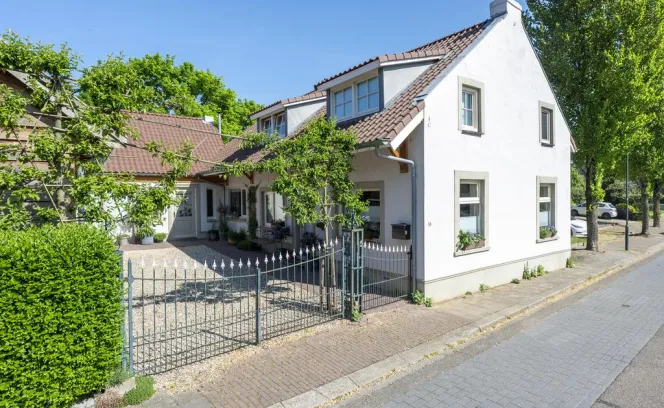Bovenstraat 38