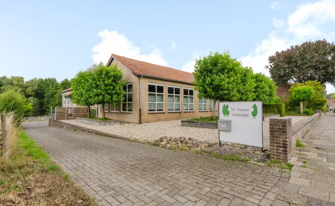 Voorsterstraat 90a