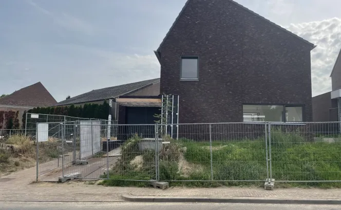 Pastoor Kikkenweg 1AB